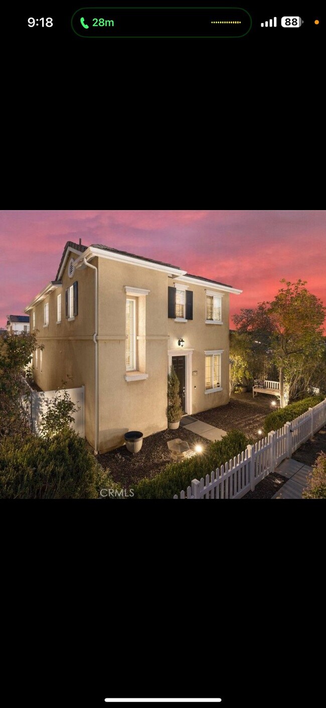 Building Photo - 35739 Plume Ln