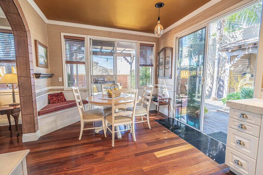 Building Photo - 27887 Skycrest Cir