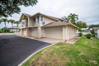 Building Photo - 2BR/2BA Townhouse in Gated Community – Pet...