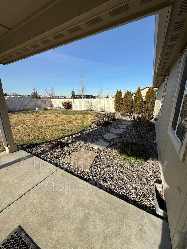 Building Photo - 101 N Voyage Ave