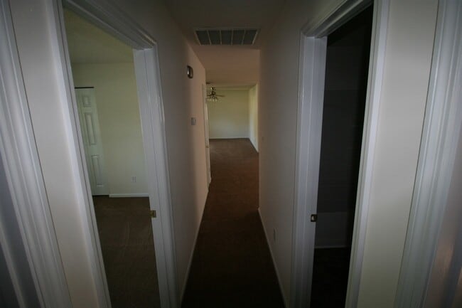 Building Photo - 1214 Brynn Marr Rd