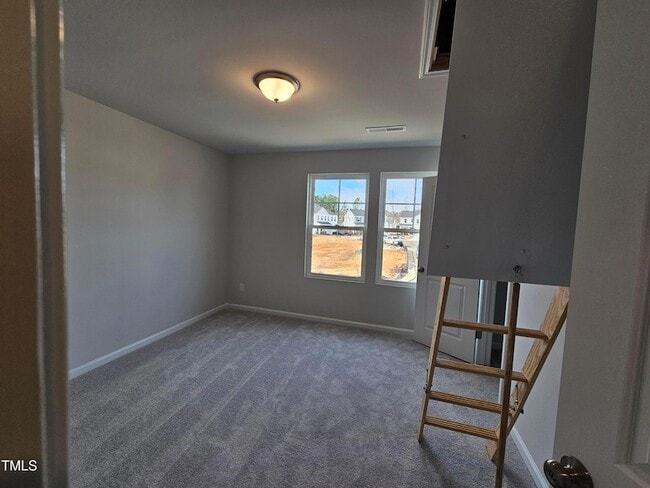 Building Photo - 469 Willard Wds Dr