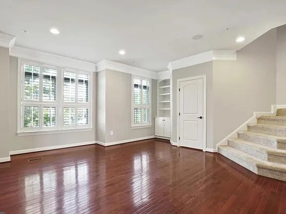 Building Photo - 342 White Ash Pl