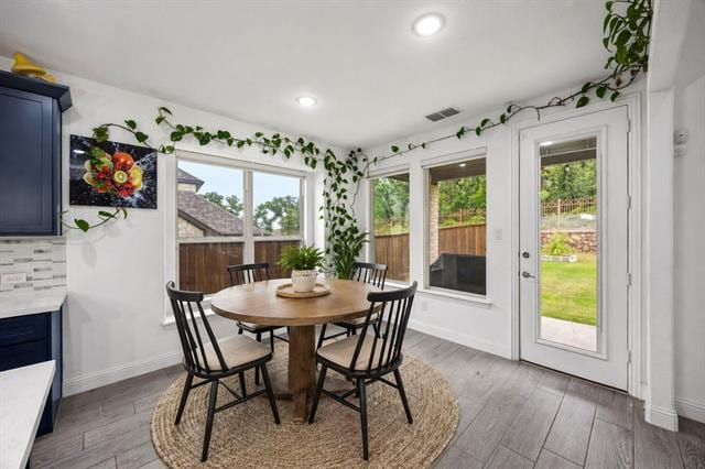 Building Photo - 10736 Smoky Oak Trail