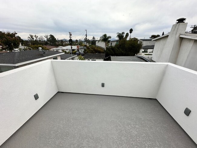 Building Photo - Brand New in 2025! (Lease out, pending sig...
