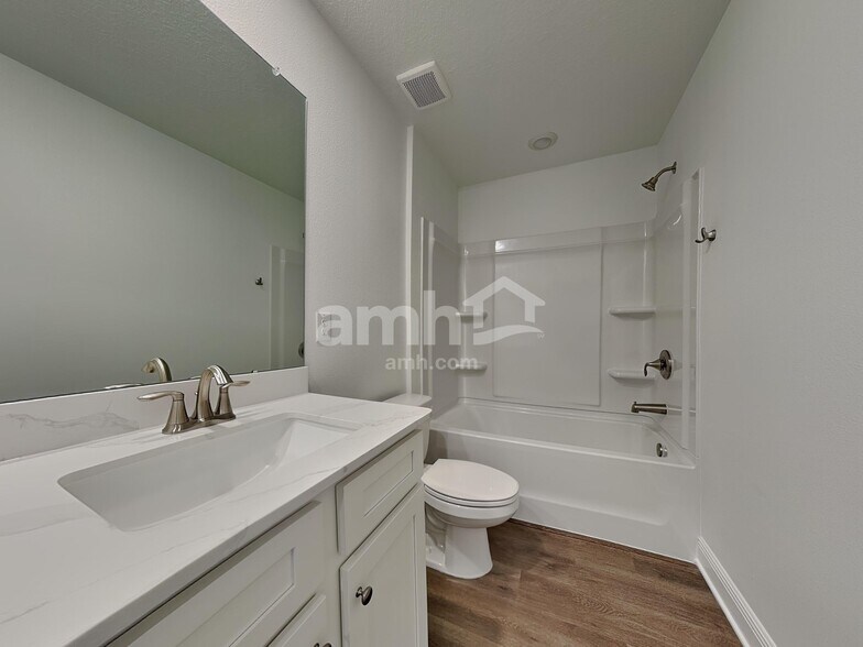 Building Photo - 6741 Atlantic Bch Ave