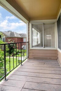 Building Photo - 12400 Overbrook Ln