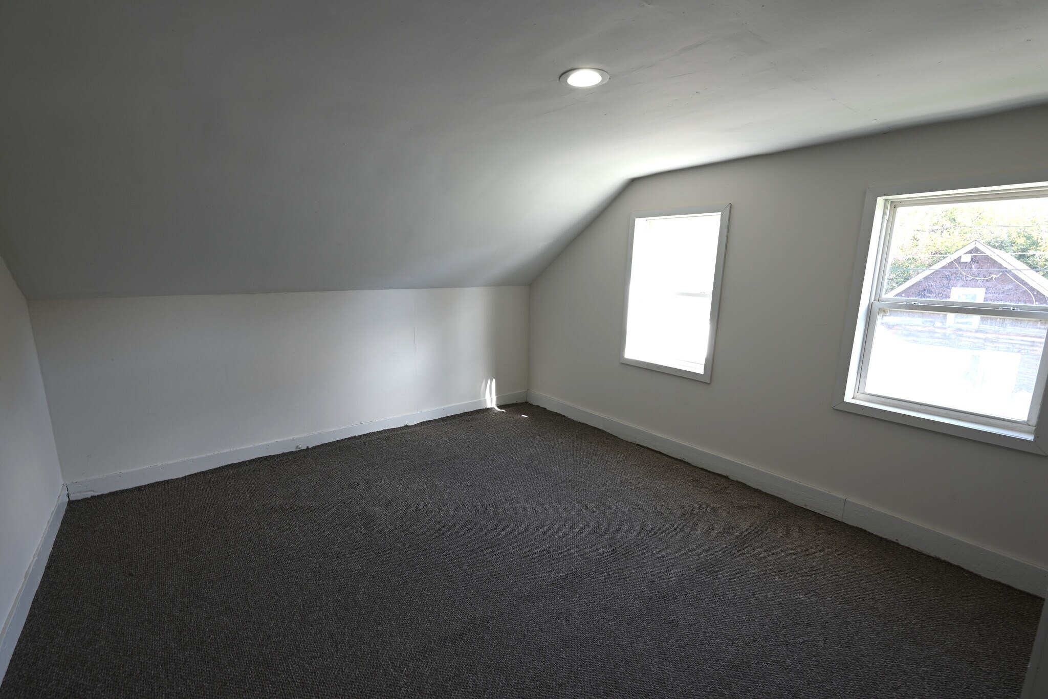 Building Photo - 30 West St