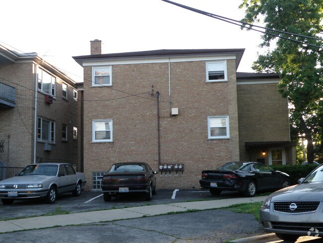 Building Photo - 5154 N Elston Ave