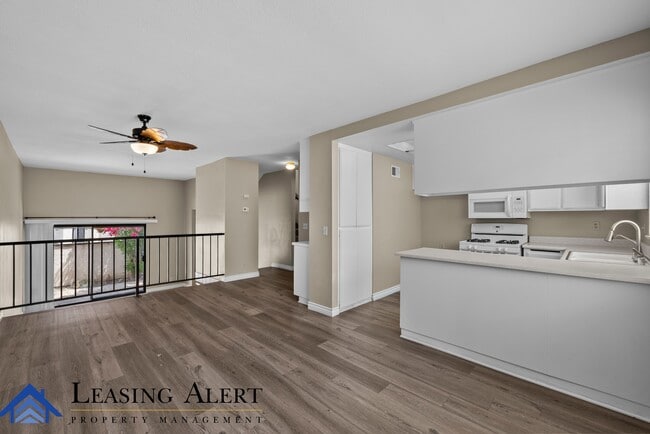 Building Photo - 27614 Nugget Dr
