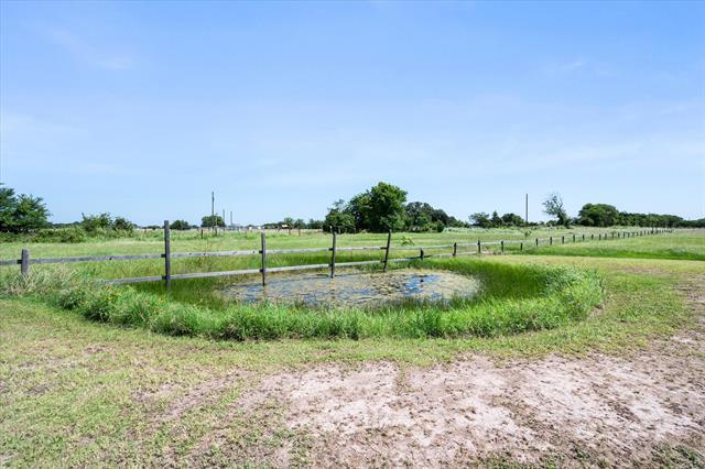 Building Photo - 1300 FM 667