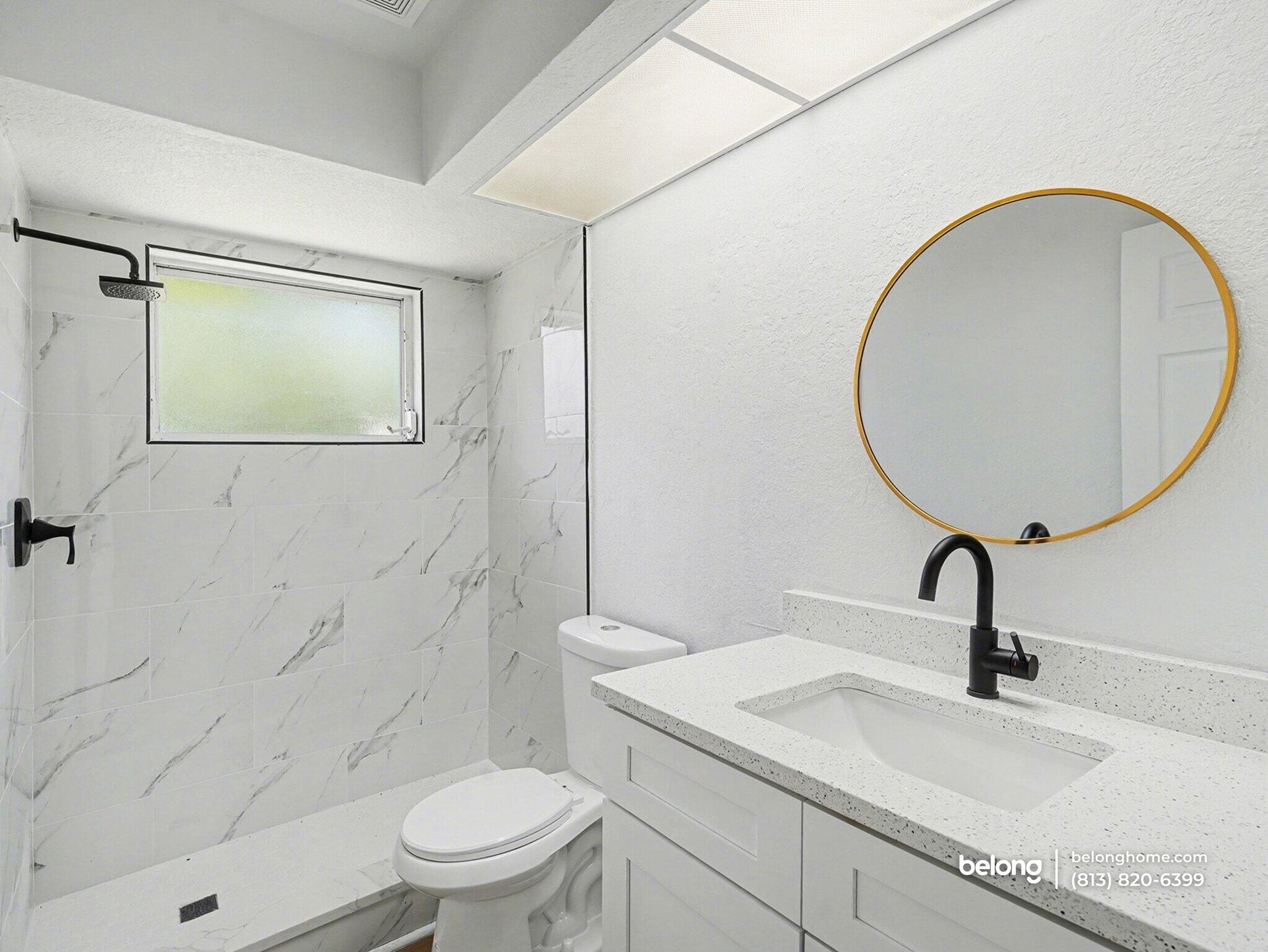 Building Photo - 527 Rotonda Cir