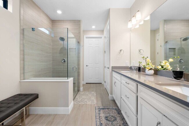 Building Photo - SALT WATER POOL AND SPA home in Greyhawk a...