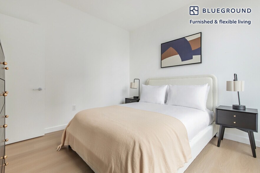 Building Photo - 655 Union St