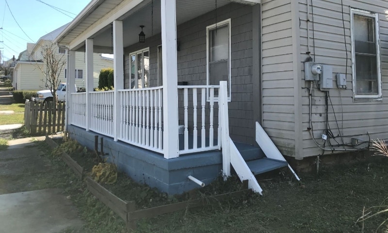 Building Photo - 106 Forest St