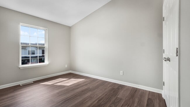 Building Photo - 3130 George Buchanan