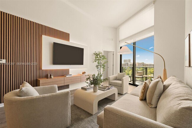 Building Photo - 501 NE 31st St