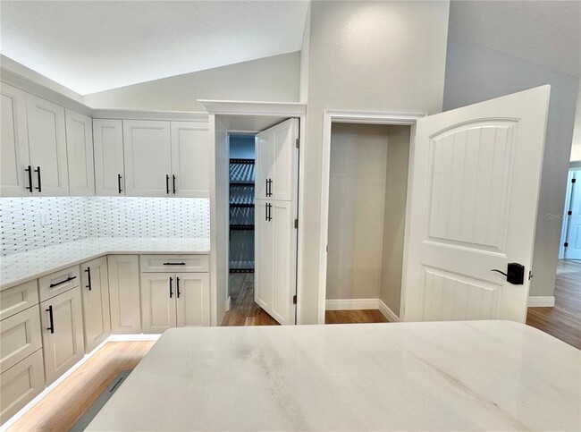 Building Photo - 17920 SW 66th Pl