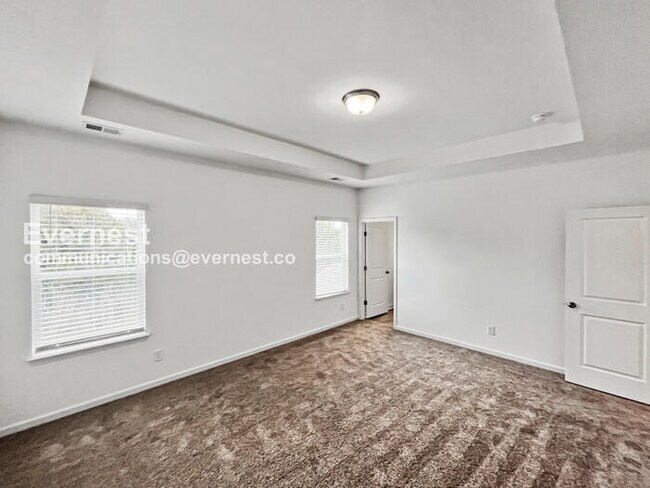 Building Photo - 3231 Briar Chapel Dr