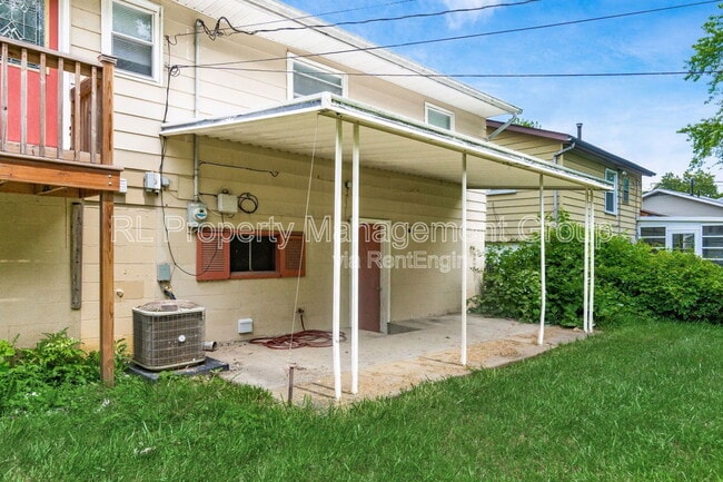 Building Photo - 1495 Yates Dr