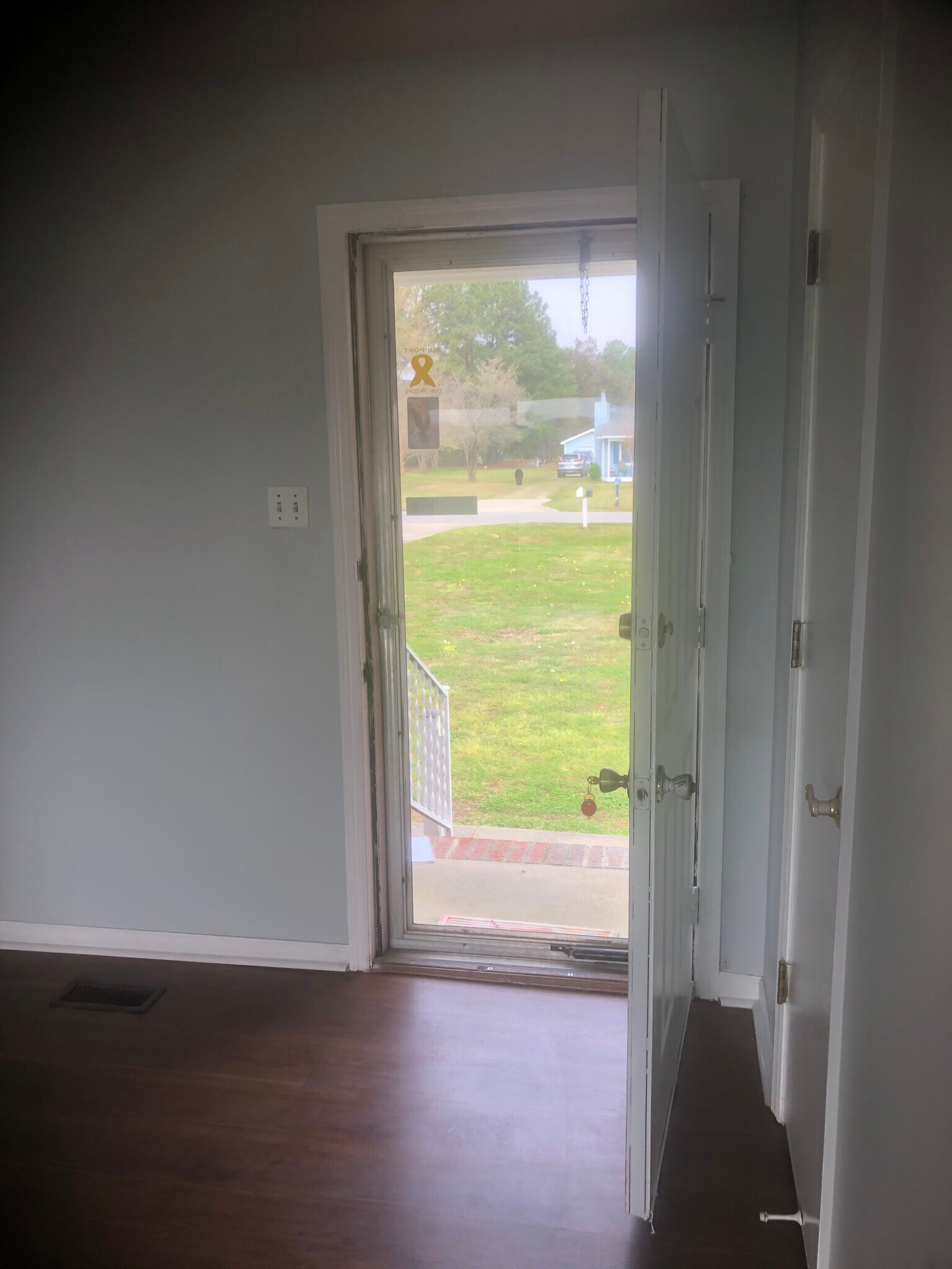 Front door to street - 112 Kelly Ct