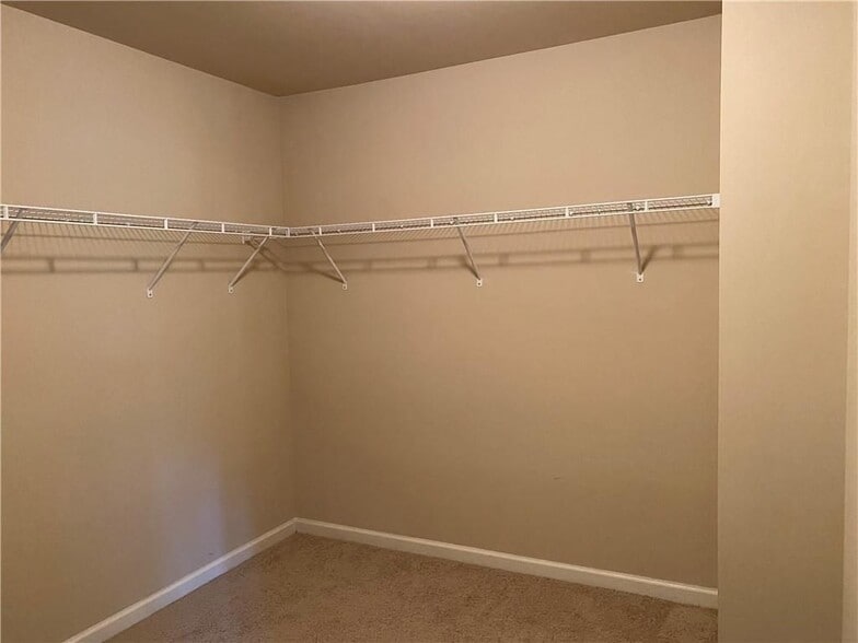 Building Photo - 1430 Ox Bridge Way NW