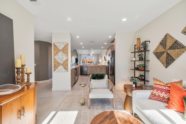 Building Photo - 76658 Daffodil Dr