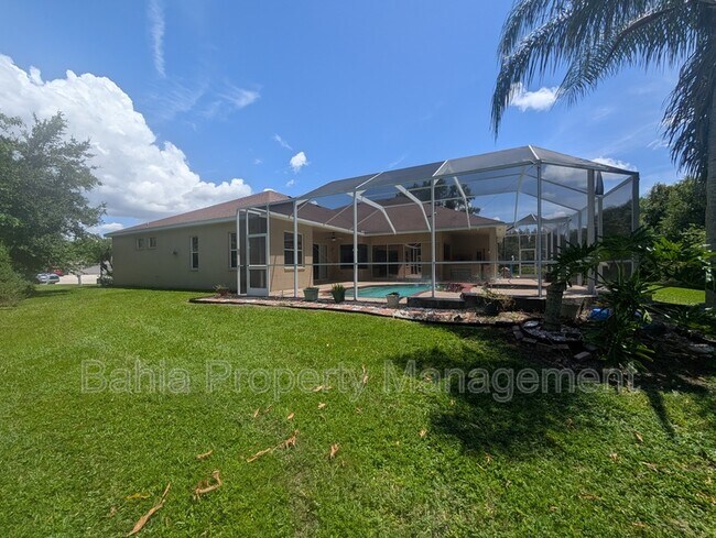 Building Photo - 10411 Riverburn Dr