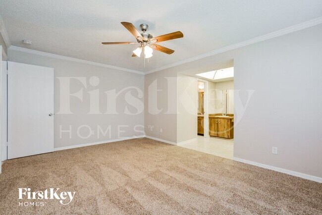 Building Photo - 848 Benchwood Ct