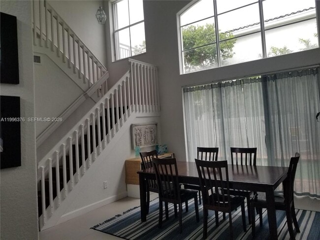 Building Photo - 4719 NW 96th Pl