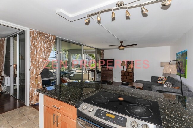 Building Photo - furnished 1 bdrm, 1 bath unit at Diamond Head Vista