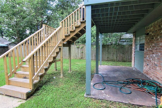 Building Photo - 3202 Birch Creek Dr