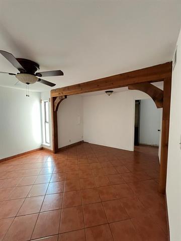 Building Photo - 640 Harbor Dr