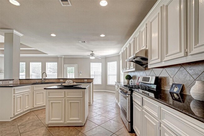 Building Photo - 4602 Butler Springs Ln