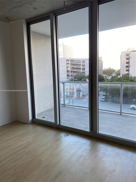 Building Photo - 3470 E Coast Ave