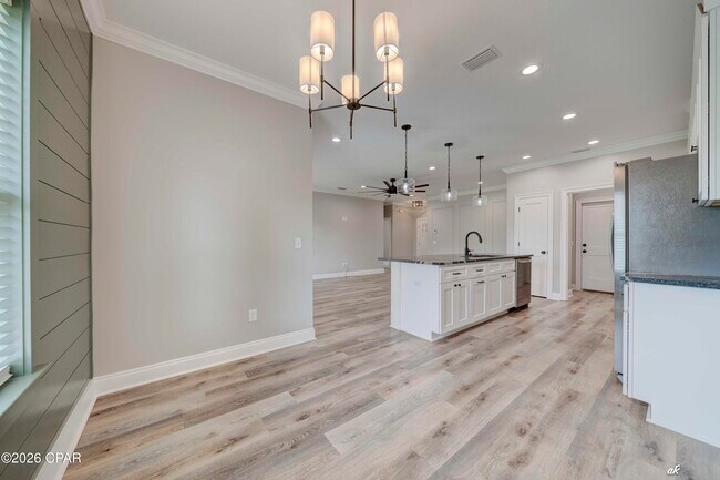 Building Photo - 4447 Huckleberry Ln