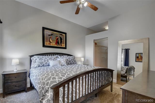 Building Photo - 5677 S Park Pl