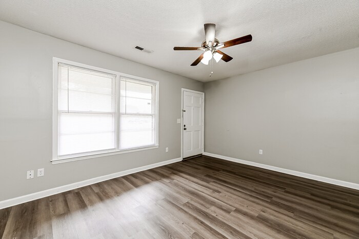 Building Photo - 119 County Rd S-18-649