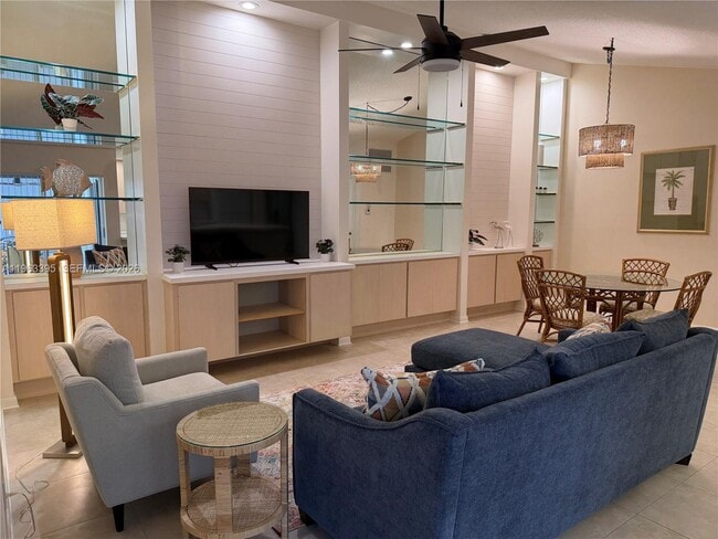 Building Photo - 101 Silverleaf Oak Ct