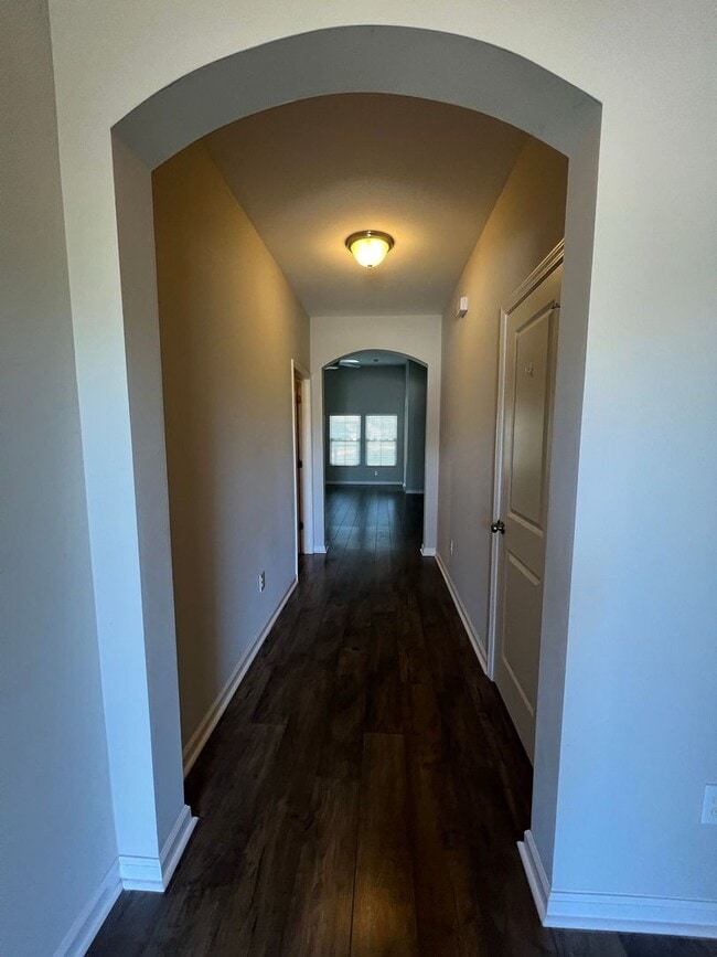 Building Photo - Large 3BR, 2BA in Windsor Plantation