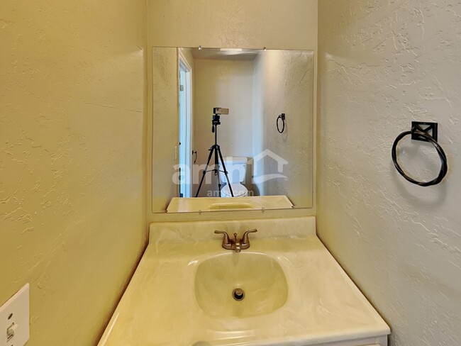Building Photo - 4026 W 6515 S