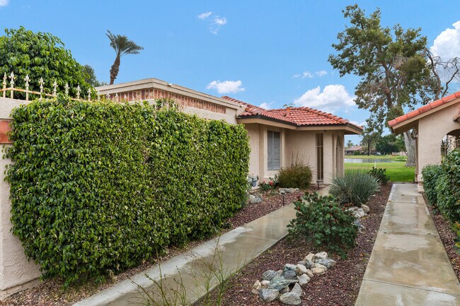 Building Photo - 49336 Eisenhower Dr