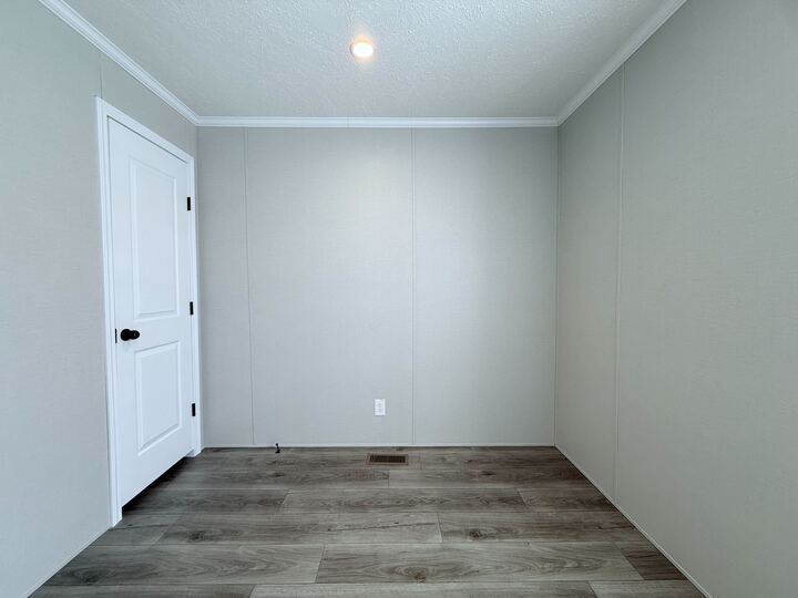 Building Photo - 52780 S Zacharias Ct