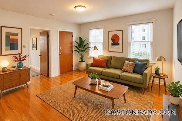 Building Photo - 19 Norumbega Terrace
