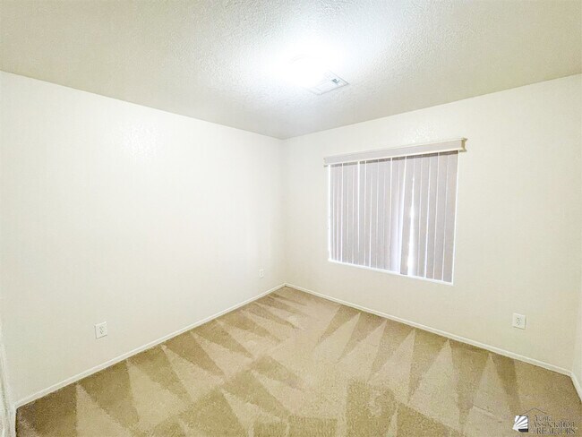 Building Photo - 10191 E 35th Pl