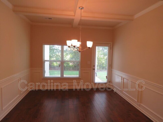 Building Photo - 163 Heatherwood Ln