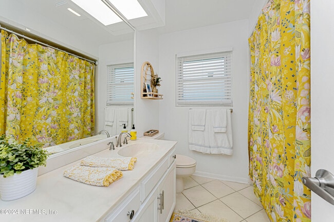 Building Photo - 543 Rutile Dr