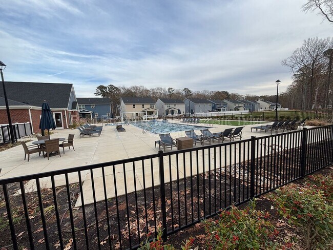 Building Photo - 118 Pocosin Path