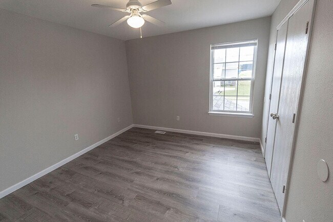 Building Photo - 5810 Canaveral Dr