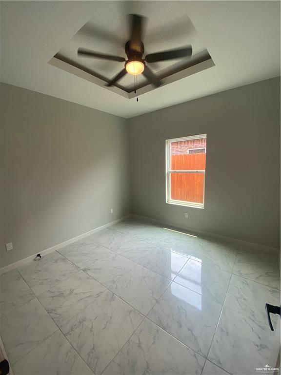 Building Photo - 12 Hidden Hls St